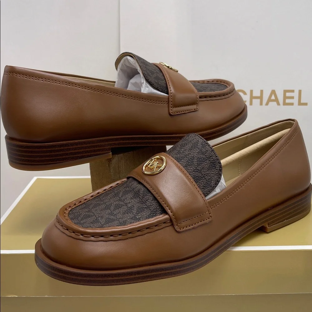 Michael Kors HANNAH LOAFER
FAUX LEATHER
49F5HNFP2L
Brown - Picture 9 of 16